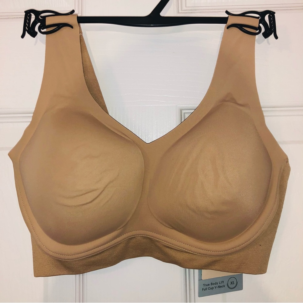 2 True body lift V neck bralettes (XS) - Picture 1 of 9